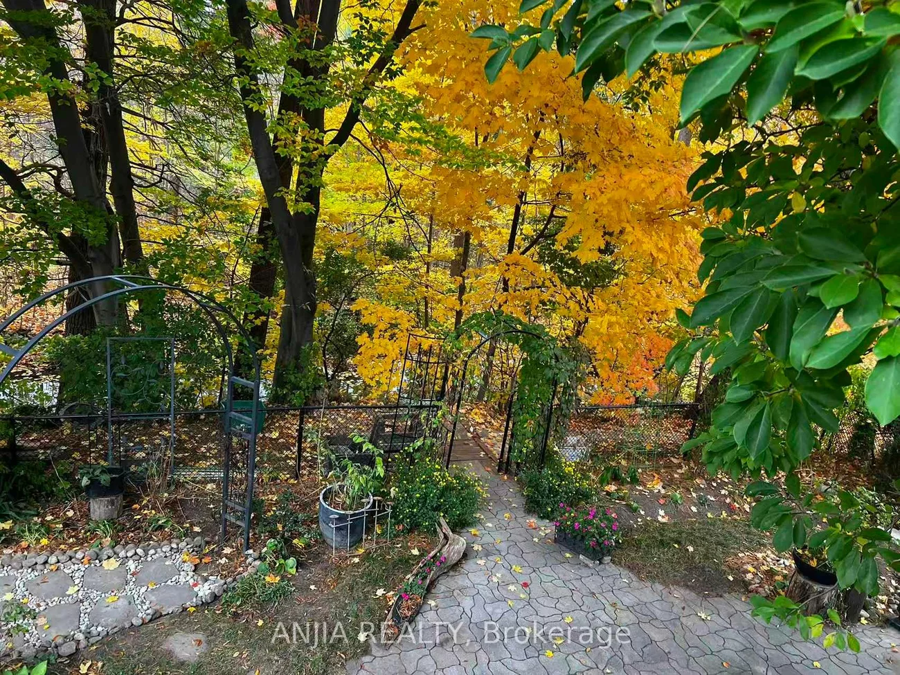 3441, Sanderling, Erin Mills, Mississauga