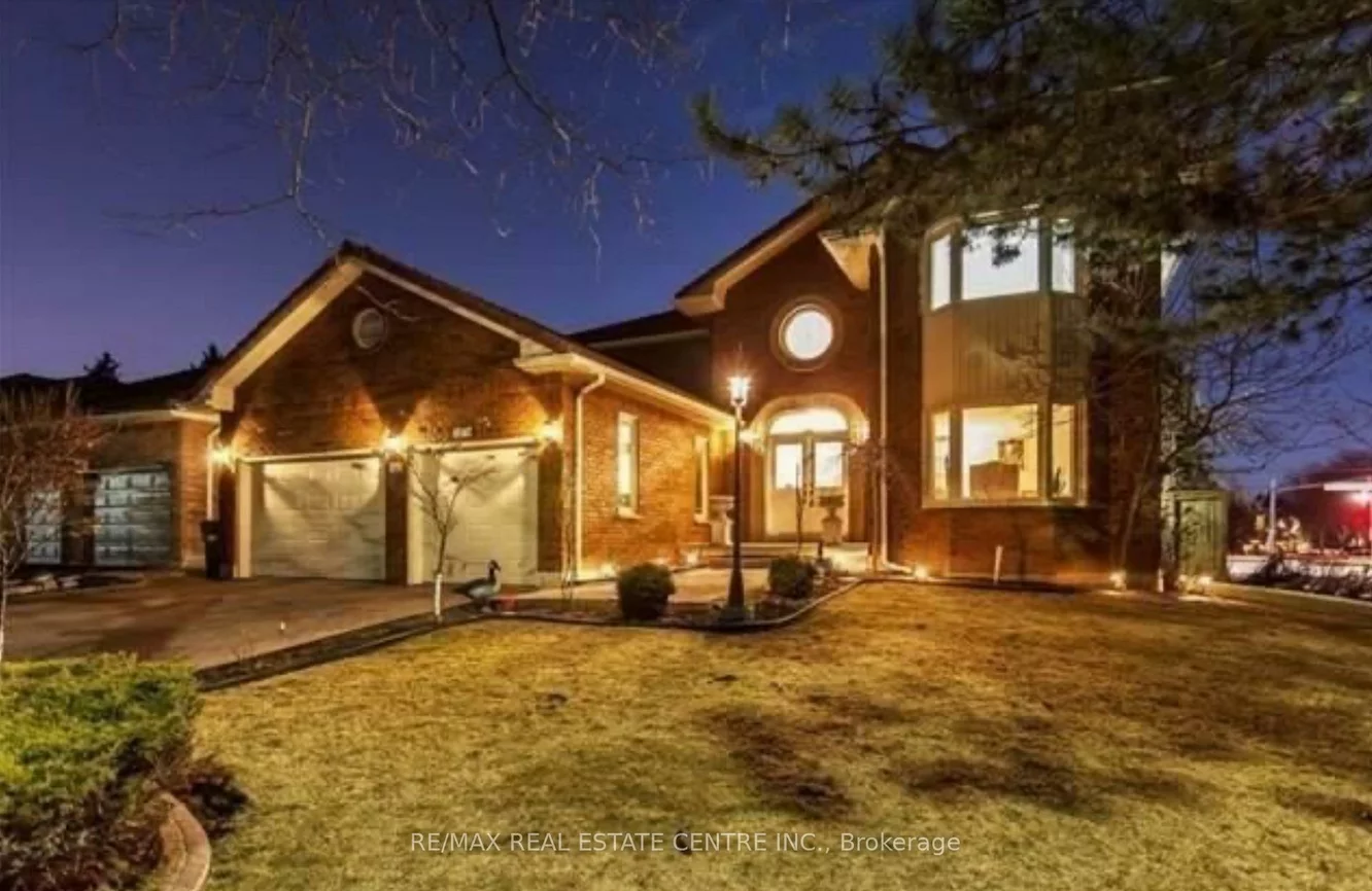 1876, Grosvenor, Erin Mills, Mississauga