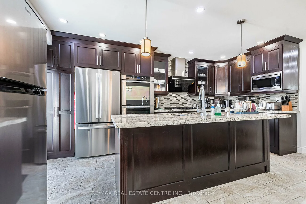 5223, Ruperts Gate, Central Erin Mills, Mississauga