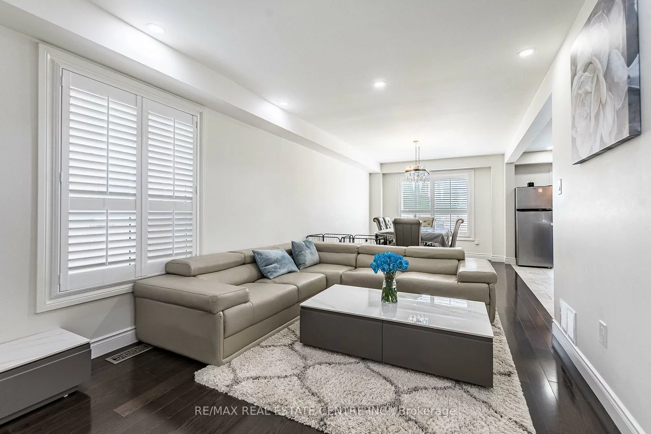 5223, Ruperts Gate, Central Erin Mills, Mississauga