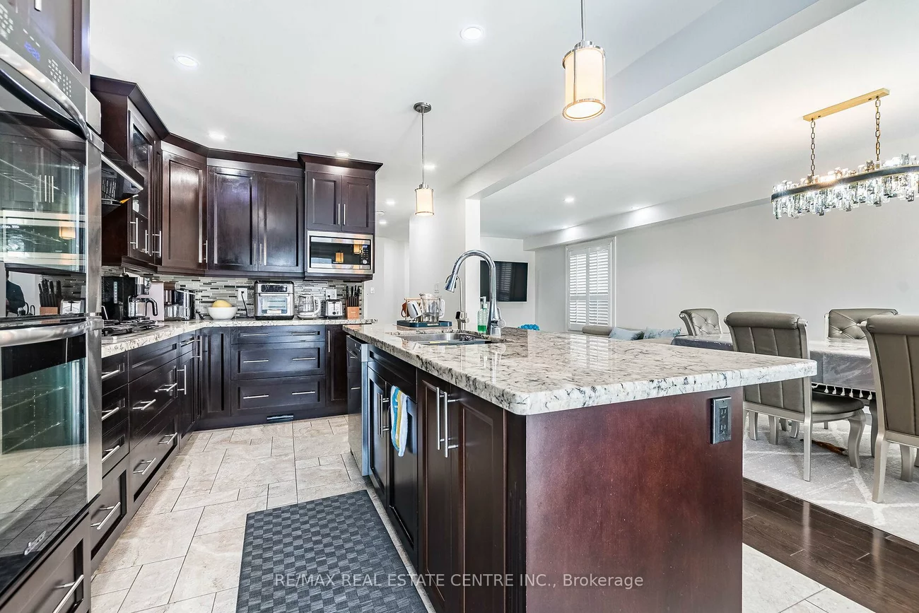 5223, Ruperts Gate, Central Erin Mills, Mississauga