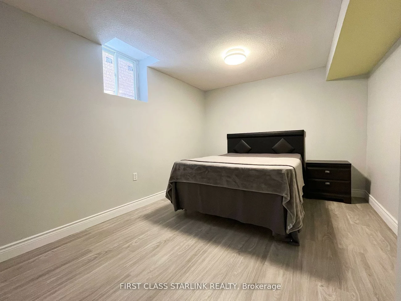 1329, Willowvale, East Credit, Mississauga
