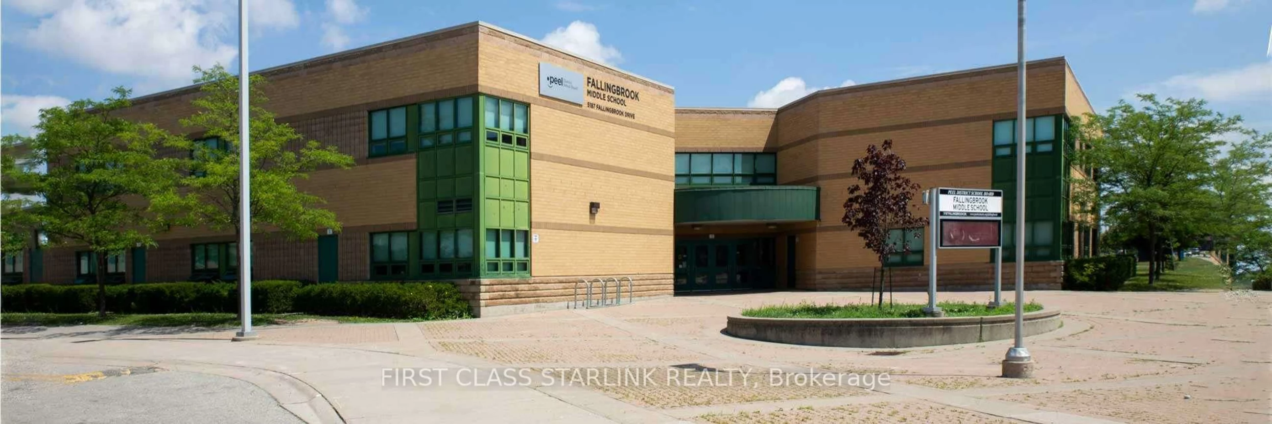 1329, Willowvale, East Credit, Mississauga
