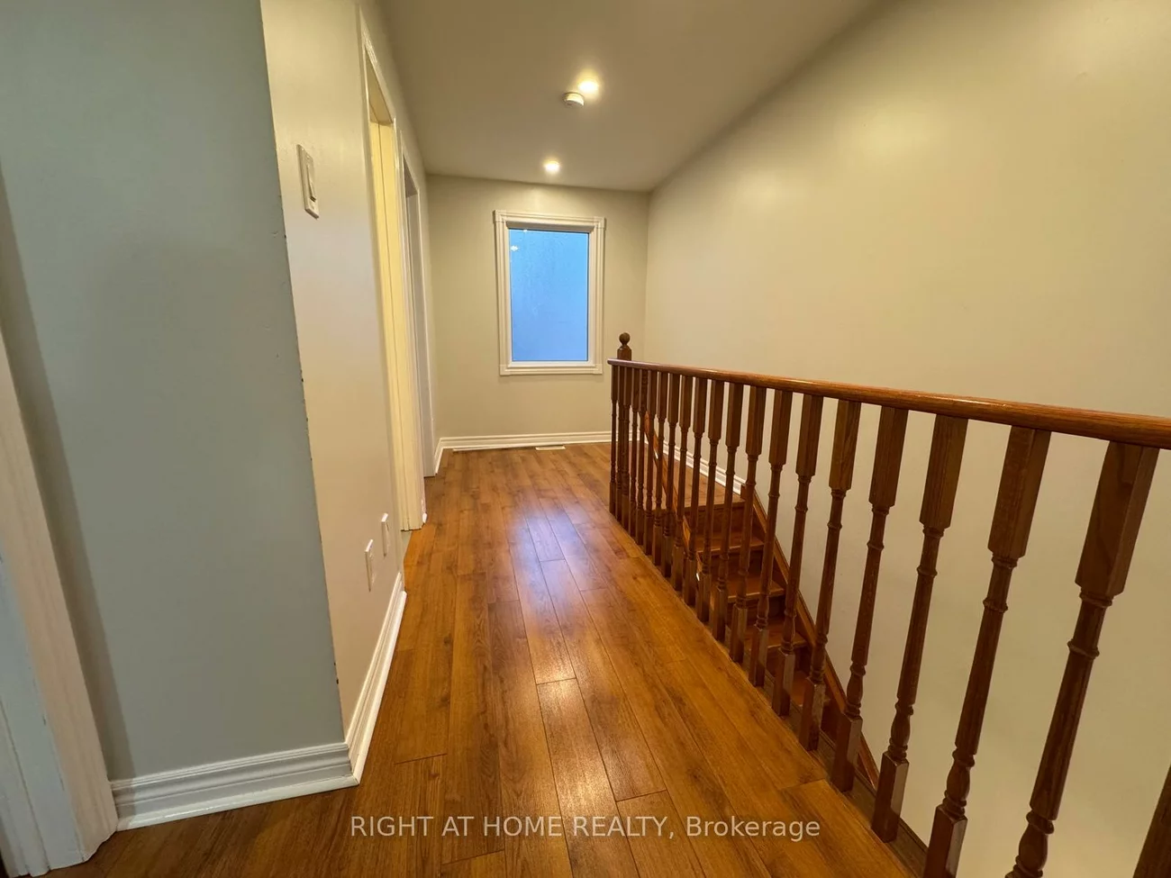 3369, Burdock, Mississauga Valleys, Mississauga