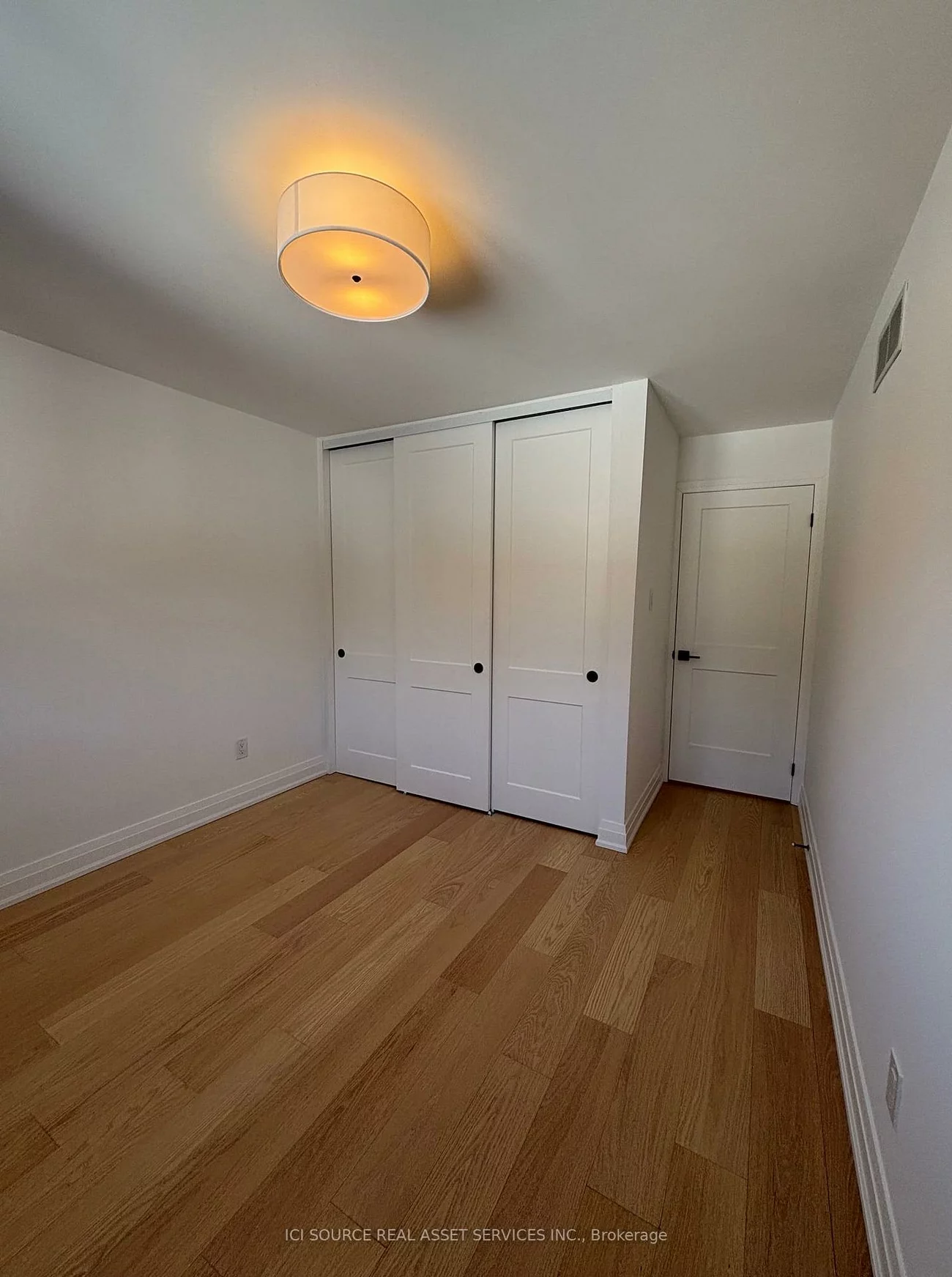 851, Sweetwater, Lorne Park, Mississauga