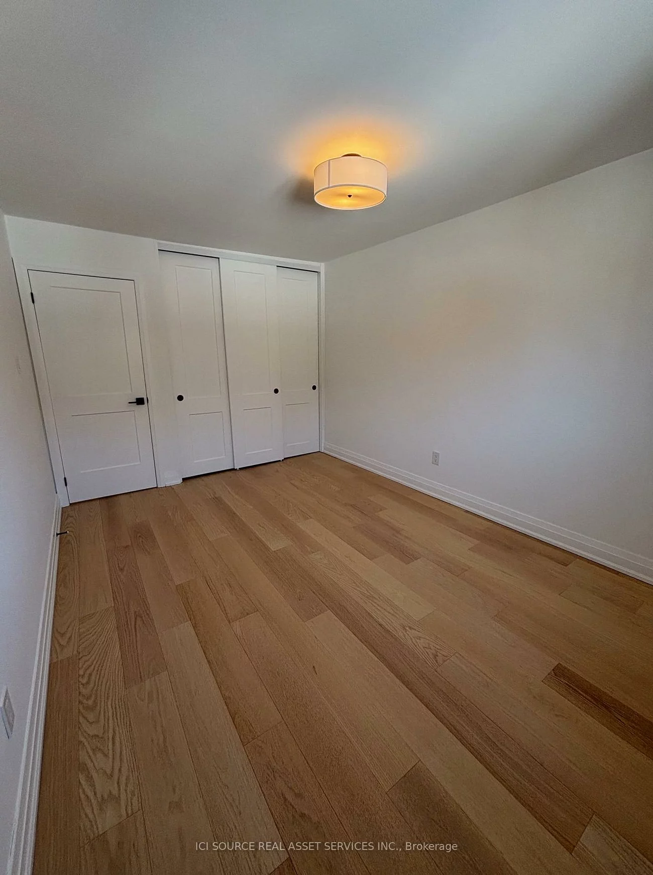 851, Sweetwater, Lorne Park, Mississauga