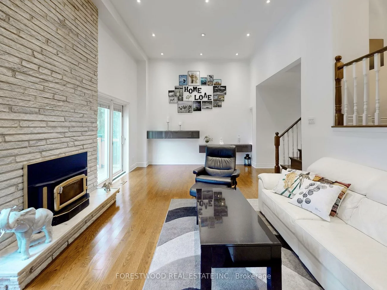 1222, Cornerbrook, Erindale, Mississauga