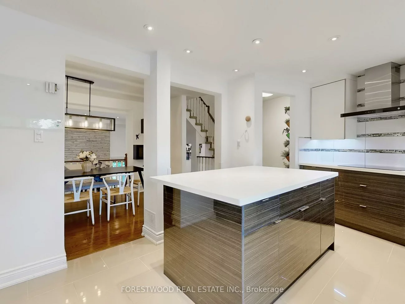 1222, Cornerbrook, Erindale, Mississauga