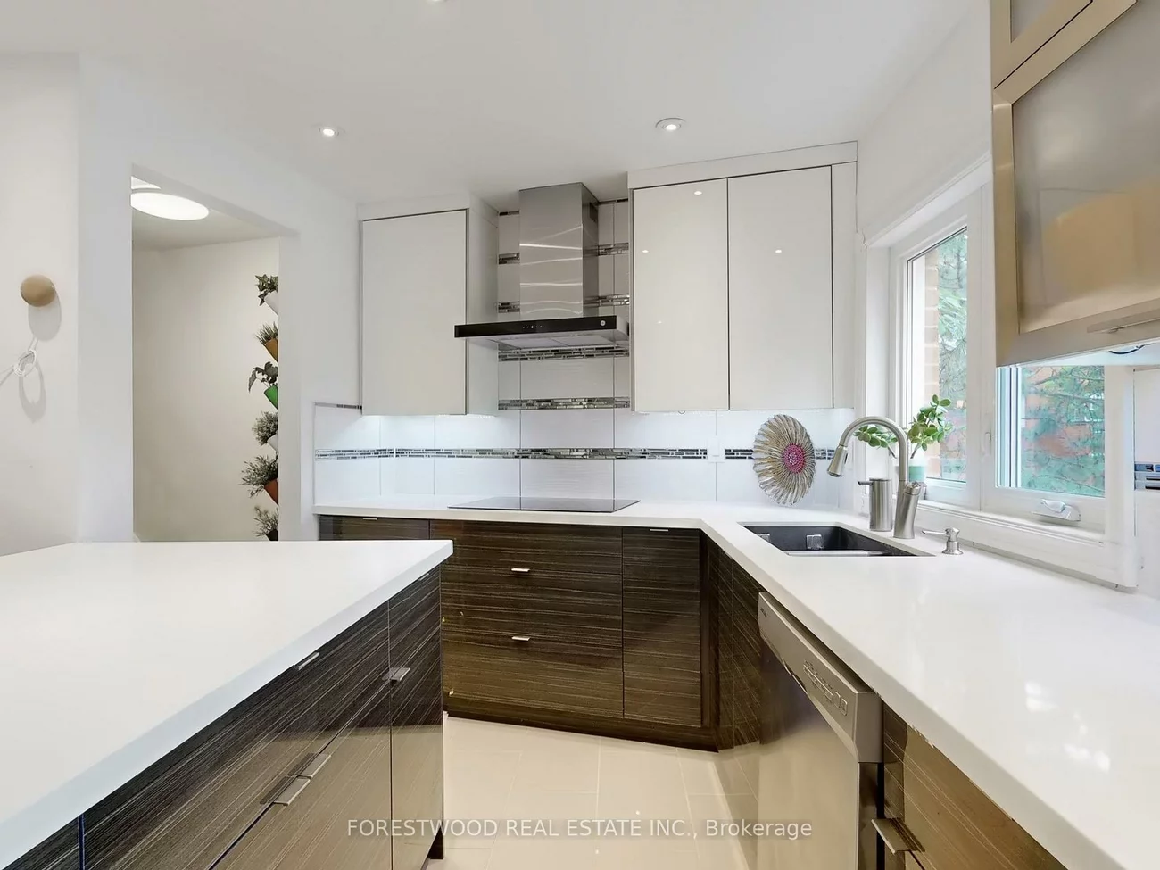 1222, Cornerbrook, Erindale, Mississauga