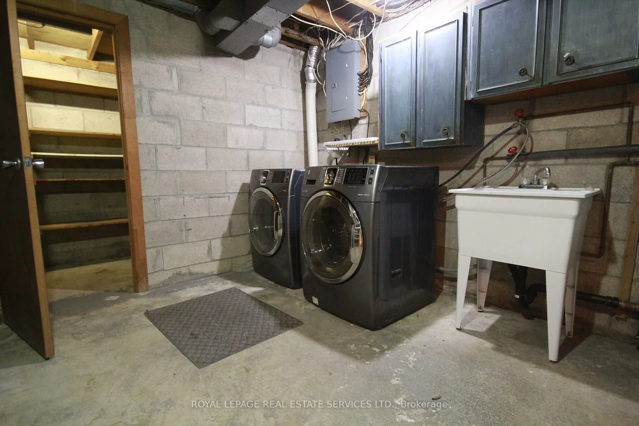 3524, Birchmeadow, Applewood, Mississauga