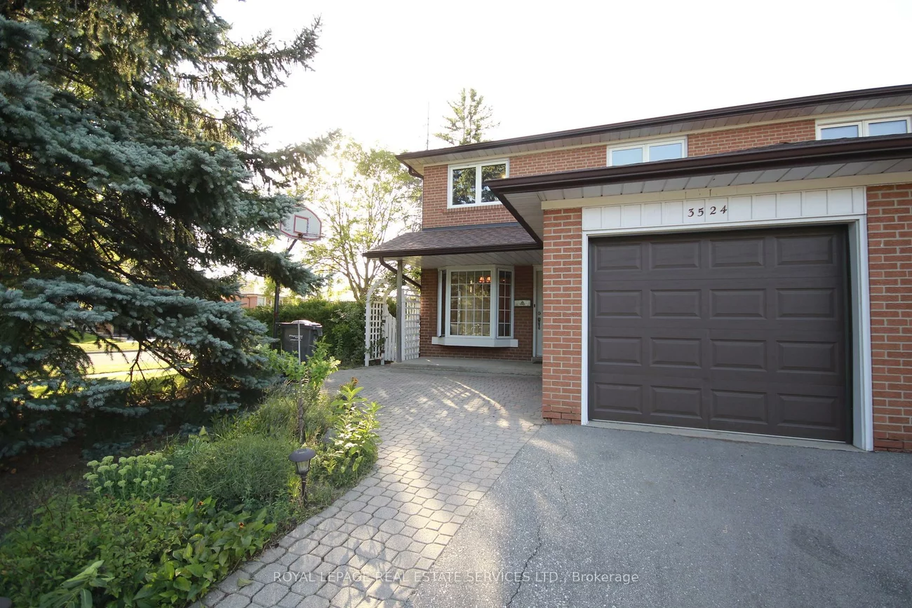 3524, Birchmeadow, Applewood, Mississauga
