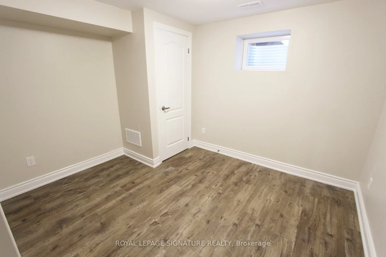 100, Bonham, Streetsville, Mississauga