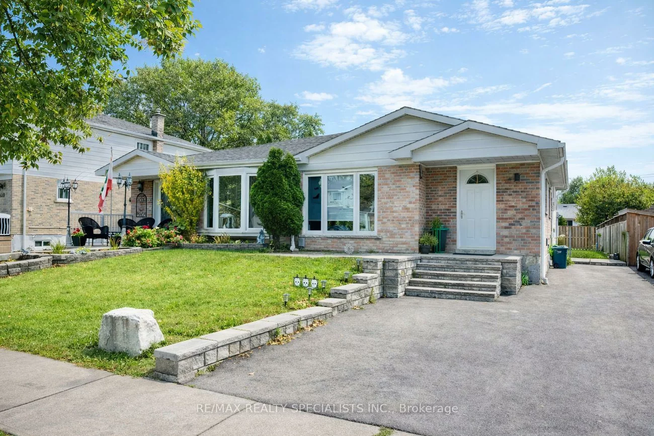 441, Lana, Mississauga Valleys, Mississauga