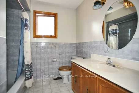 4461, Weymouth Commons, Hurontario, Mississauga