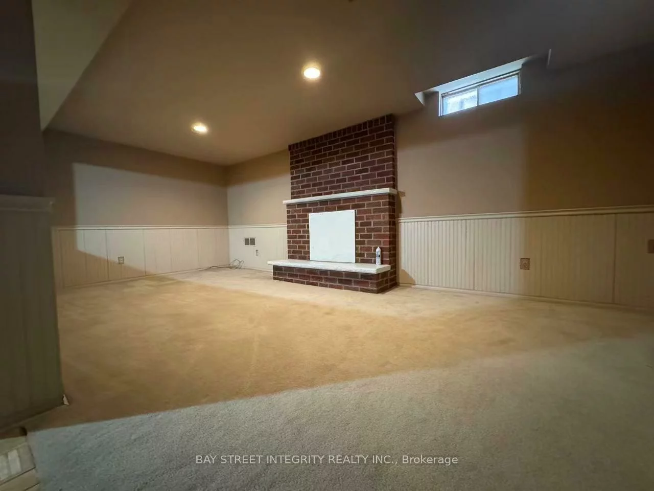 4255, Wakefield, Creditview, Mississauga