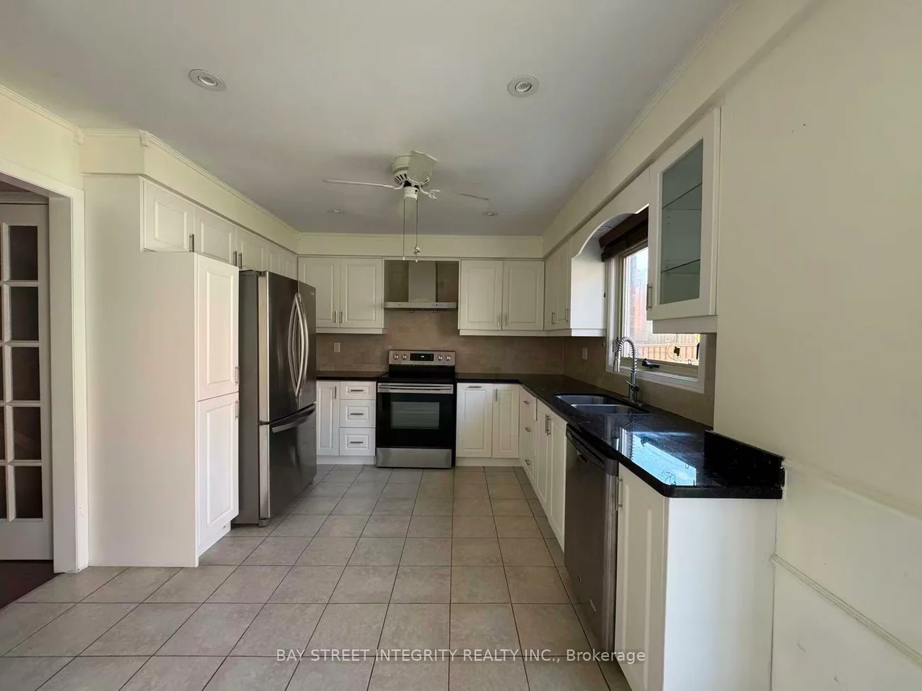 4255, Wakefield, Creditview, Mississauga