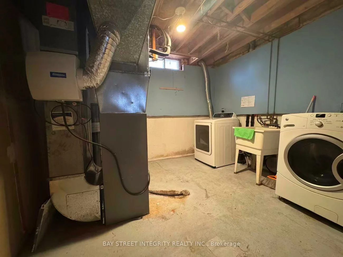 4255, Wakefield, Creditview, Mississauga