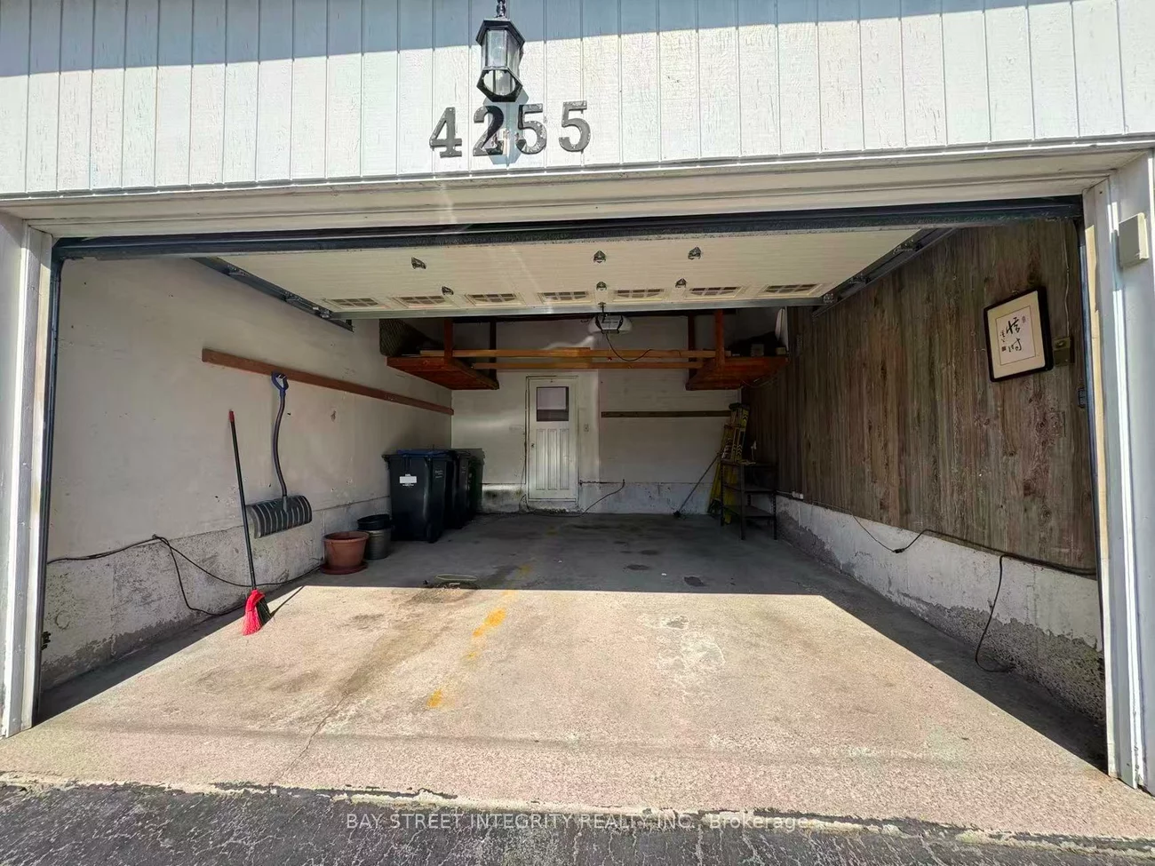 4255, Wakefield, Creditview, Mississauga