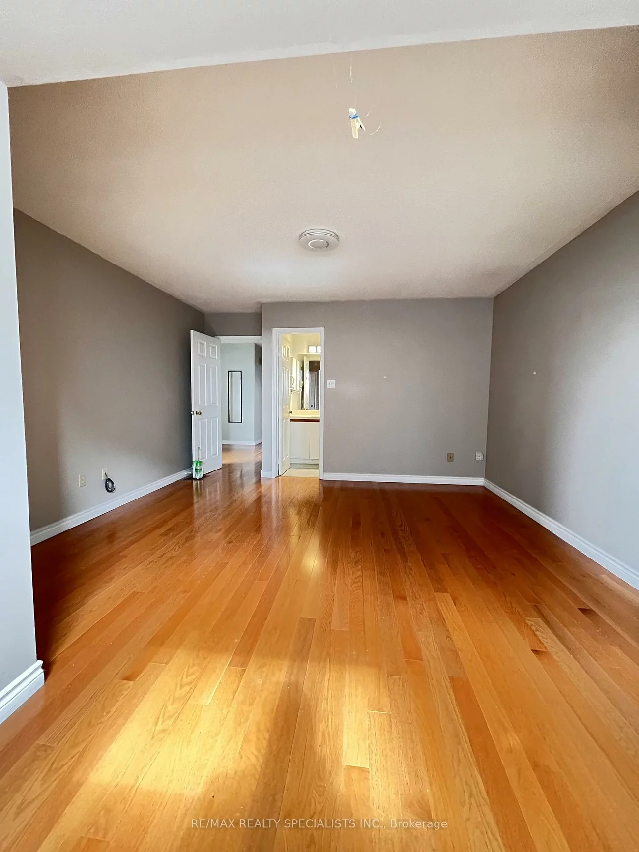 5317, Ferret, Hurontario, Mississauga