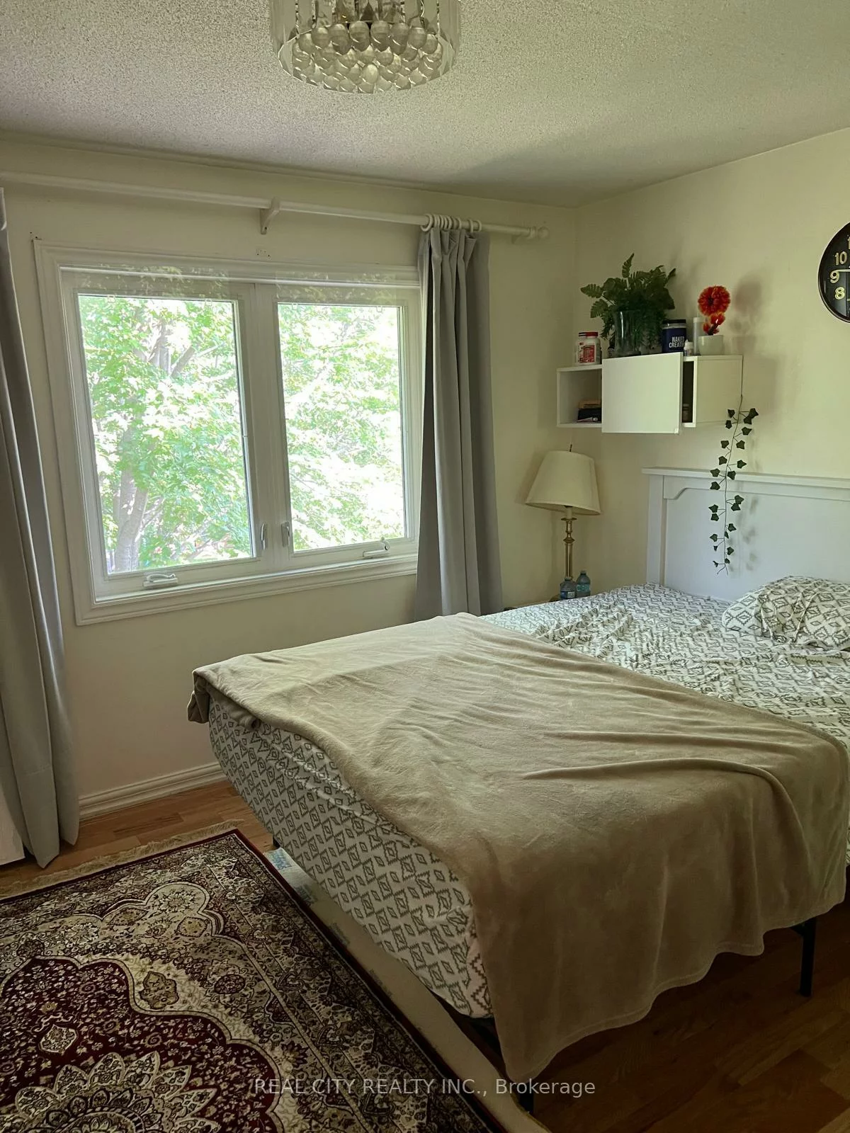 2451, Loanne, Sheridan, Mississauga