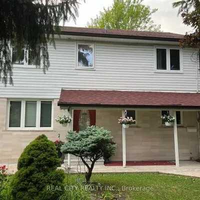 2451, Loanne, Sheridan, Mississauga