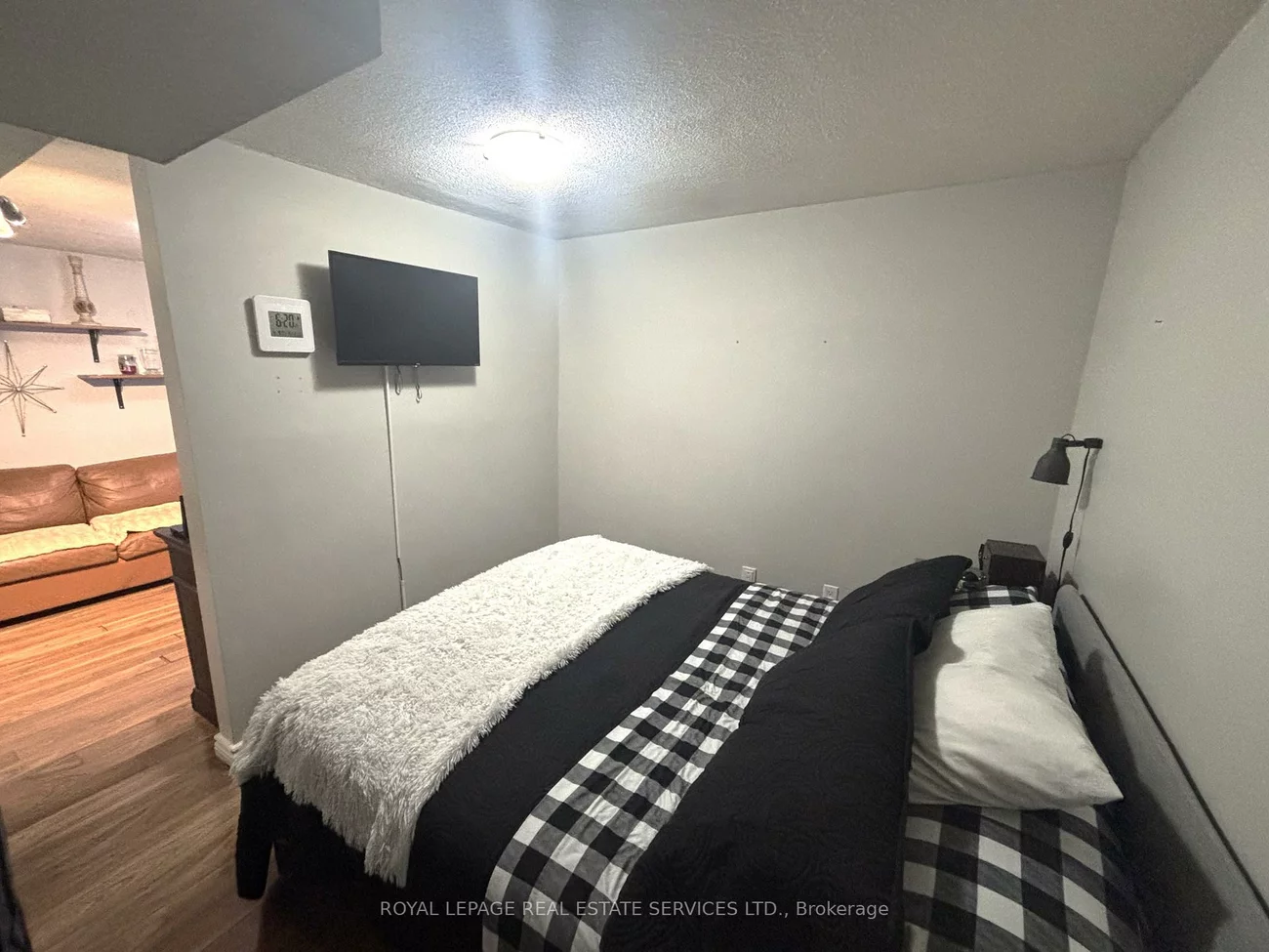 115, Clansman, Hurontario, Mississauga