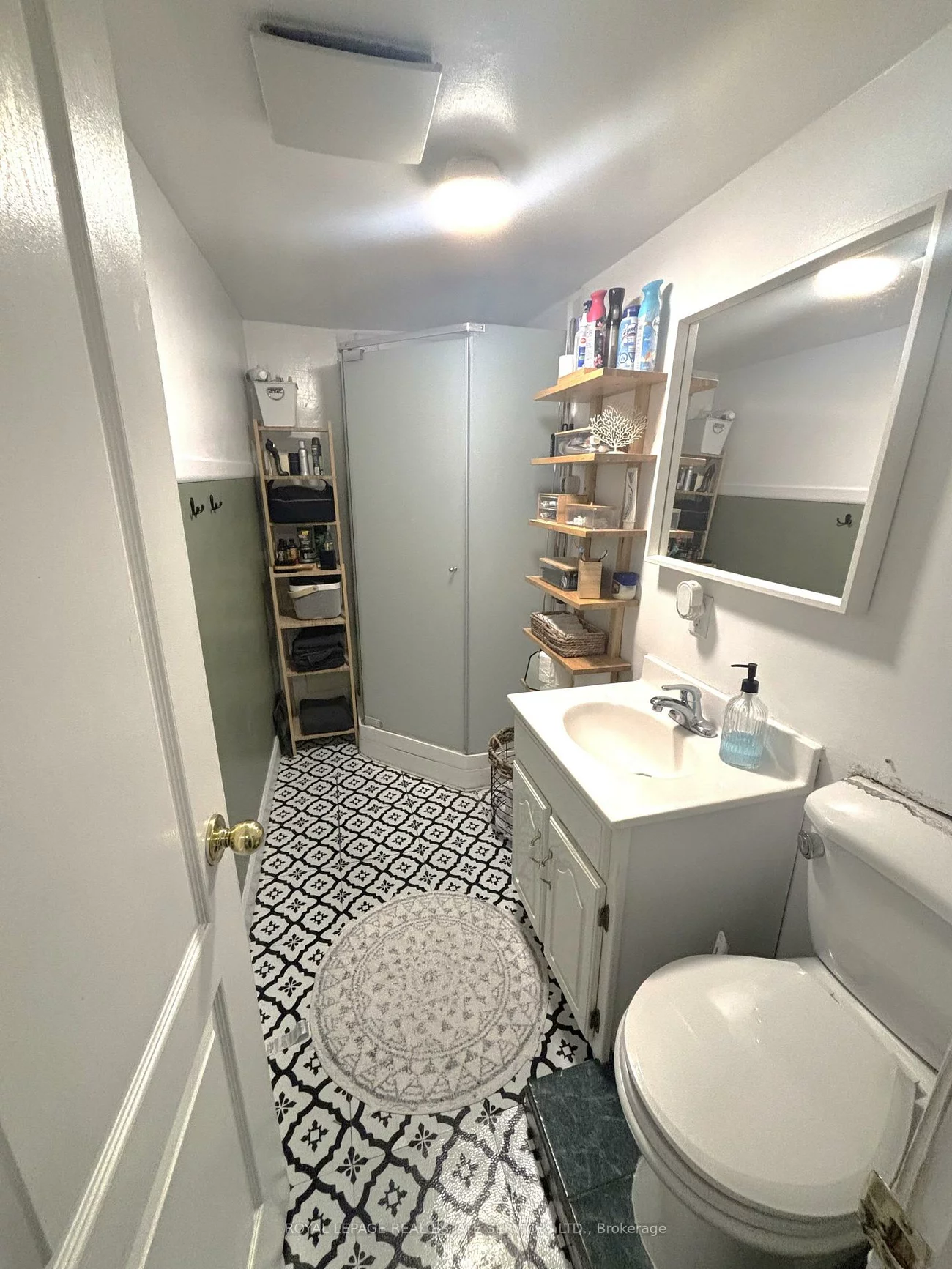 115, Clansman, Hurontario, Mississauga