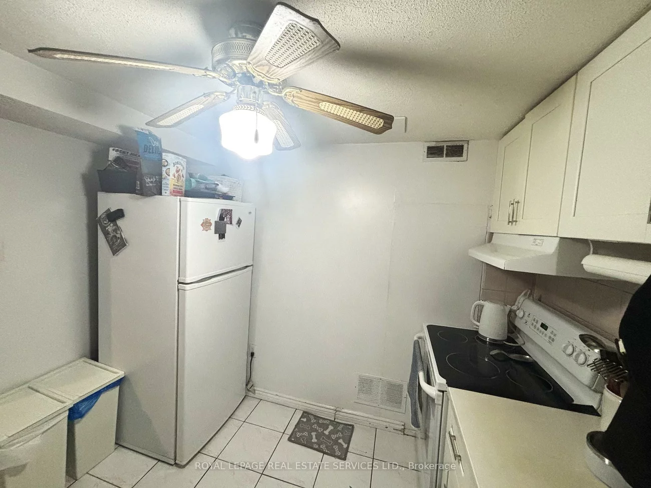 115, Clansman, Hurontario, Mississauga