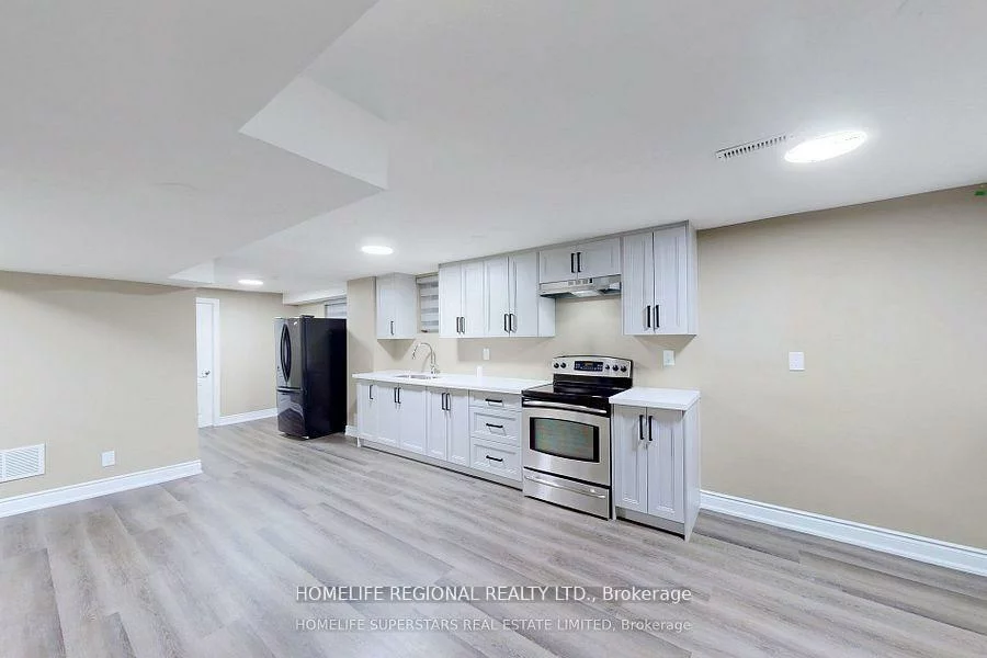 7537, Lully, Malton, Mississauga