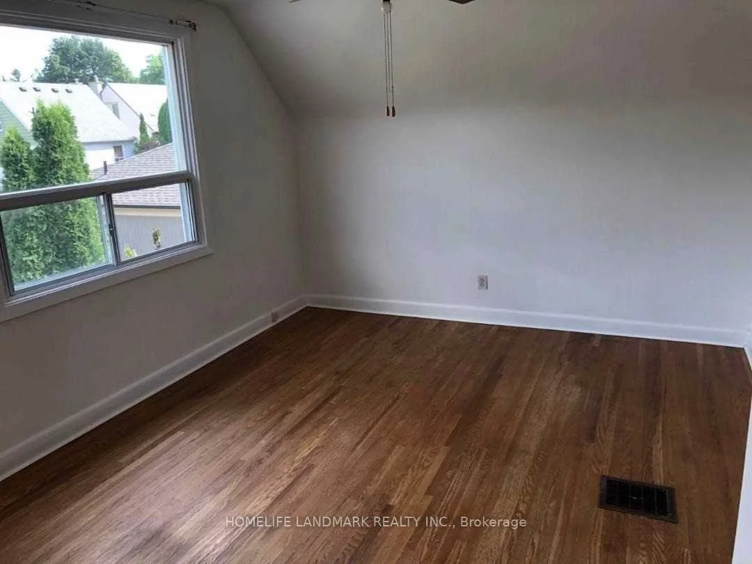 30, Joseph, Streetsville, Mississauga