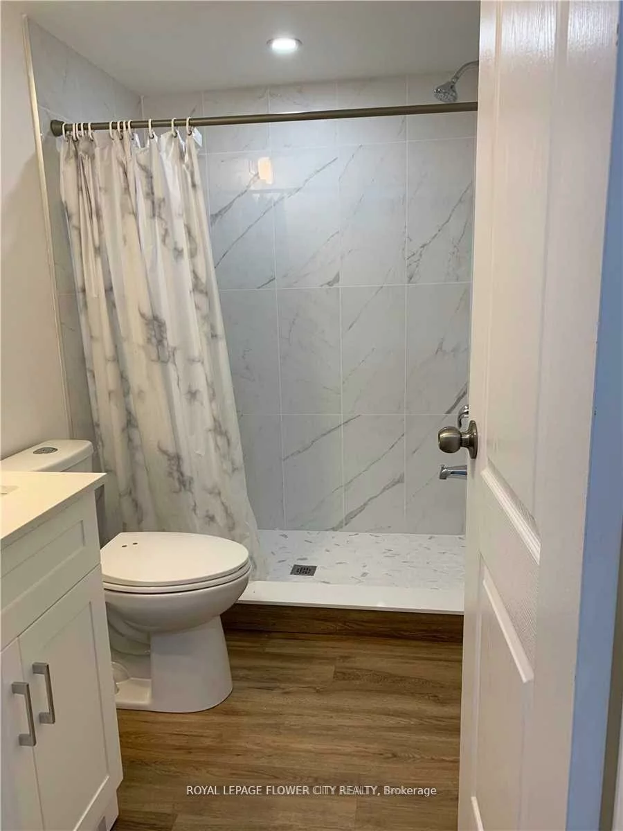 7227, Para, Meadowvale Village, Mississauga