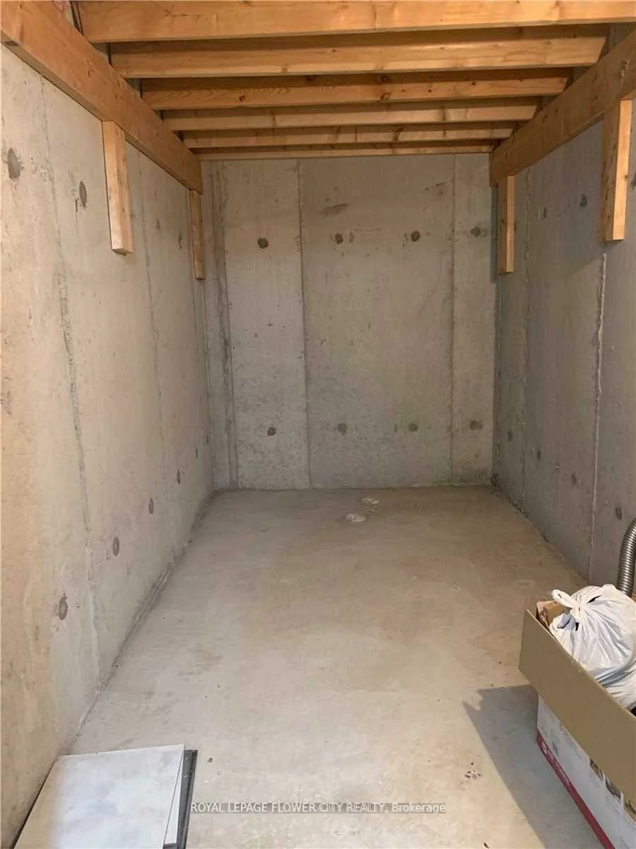 7227, Para, Meadowvale Village, Mississauga