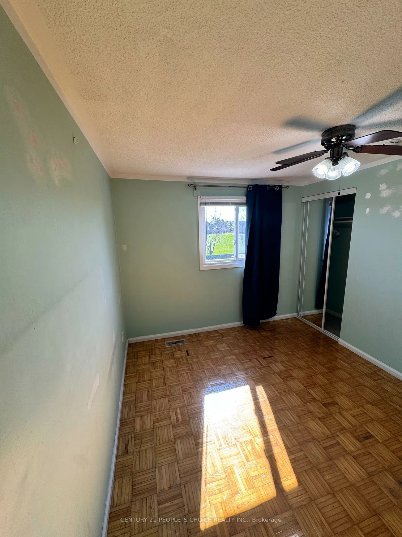 7610, Anaka, Malton, Mississauga