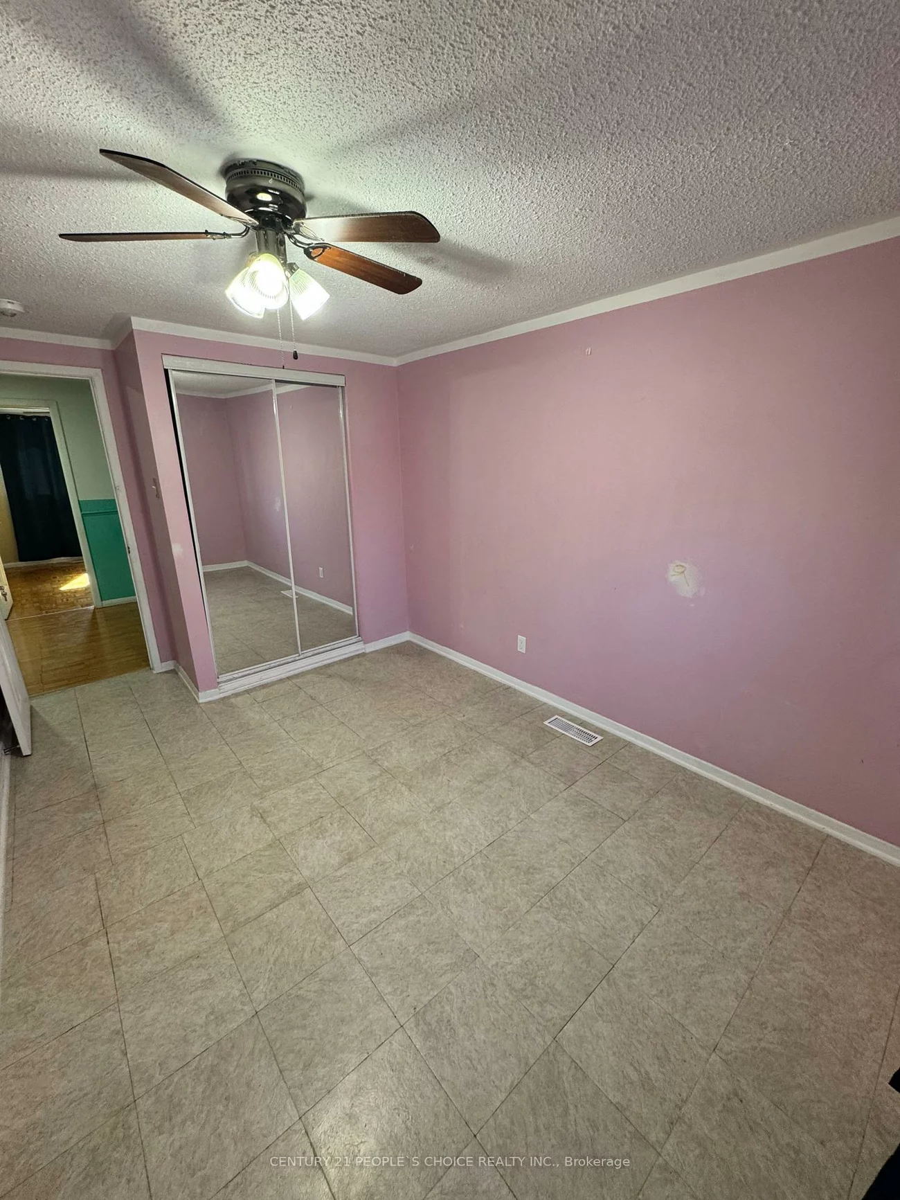 7610, Anaka, Malton, Mississauga