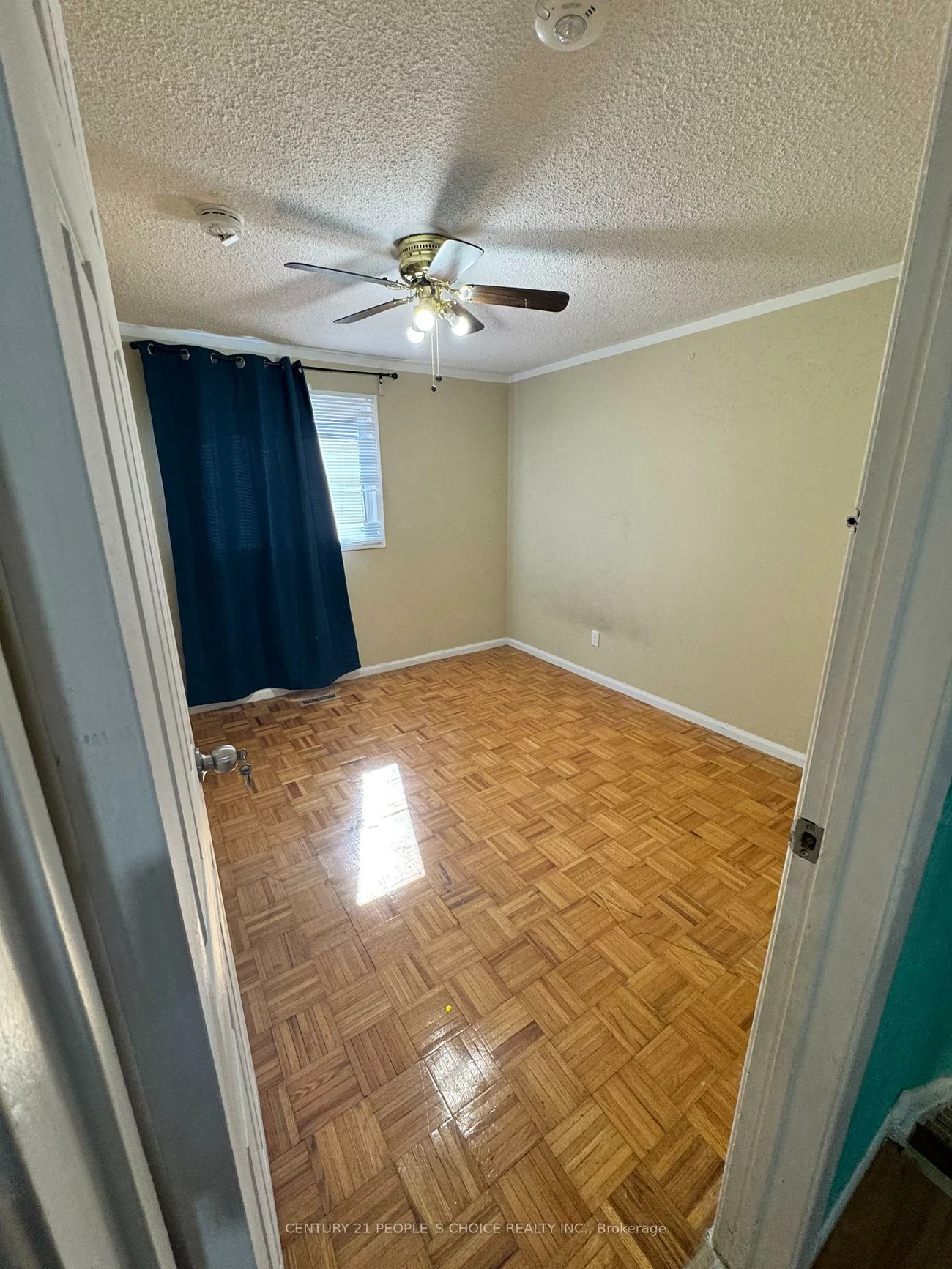 7610, Anaka, Malton, Mississauga