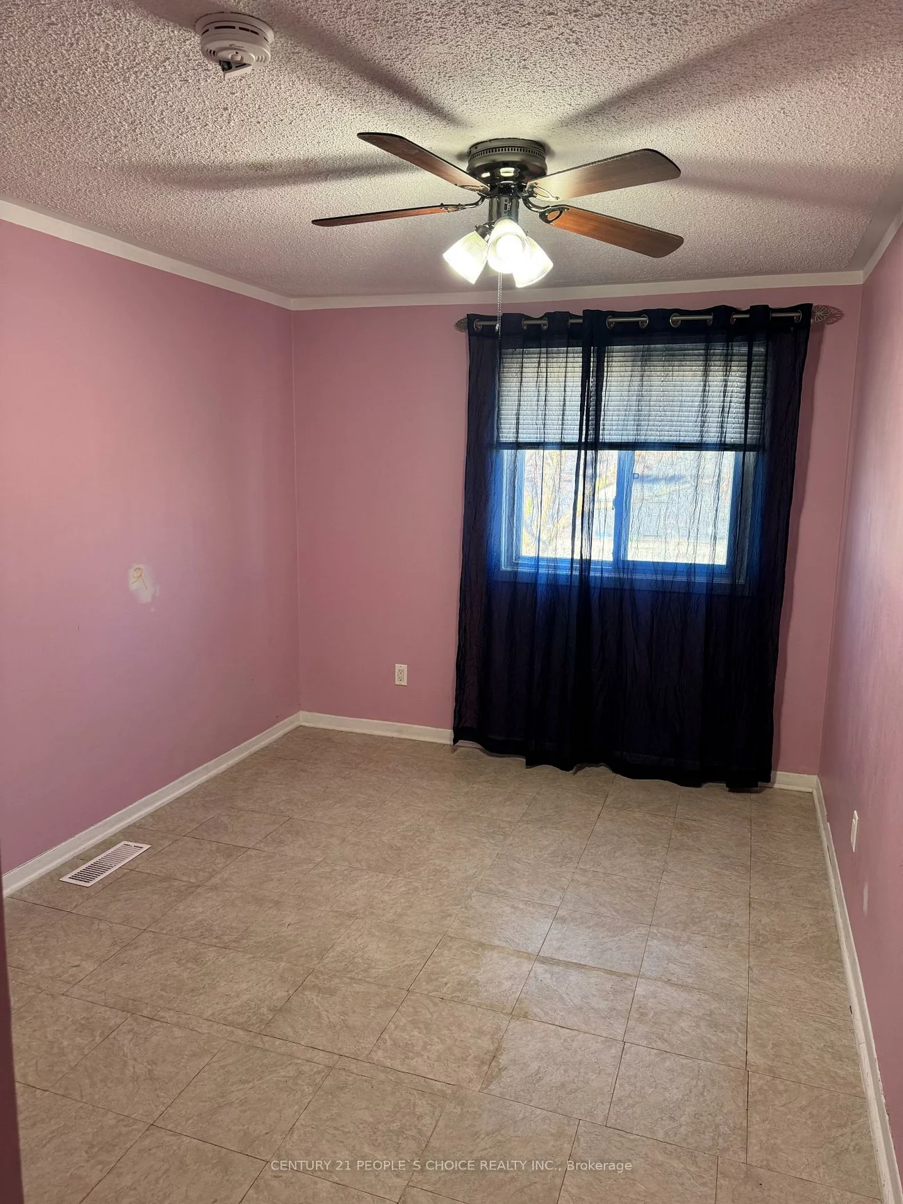 7610, Anaka, Malton, Mississauga