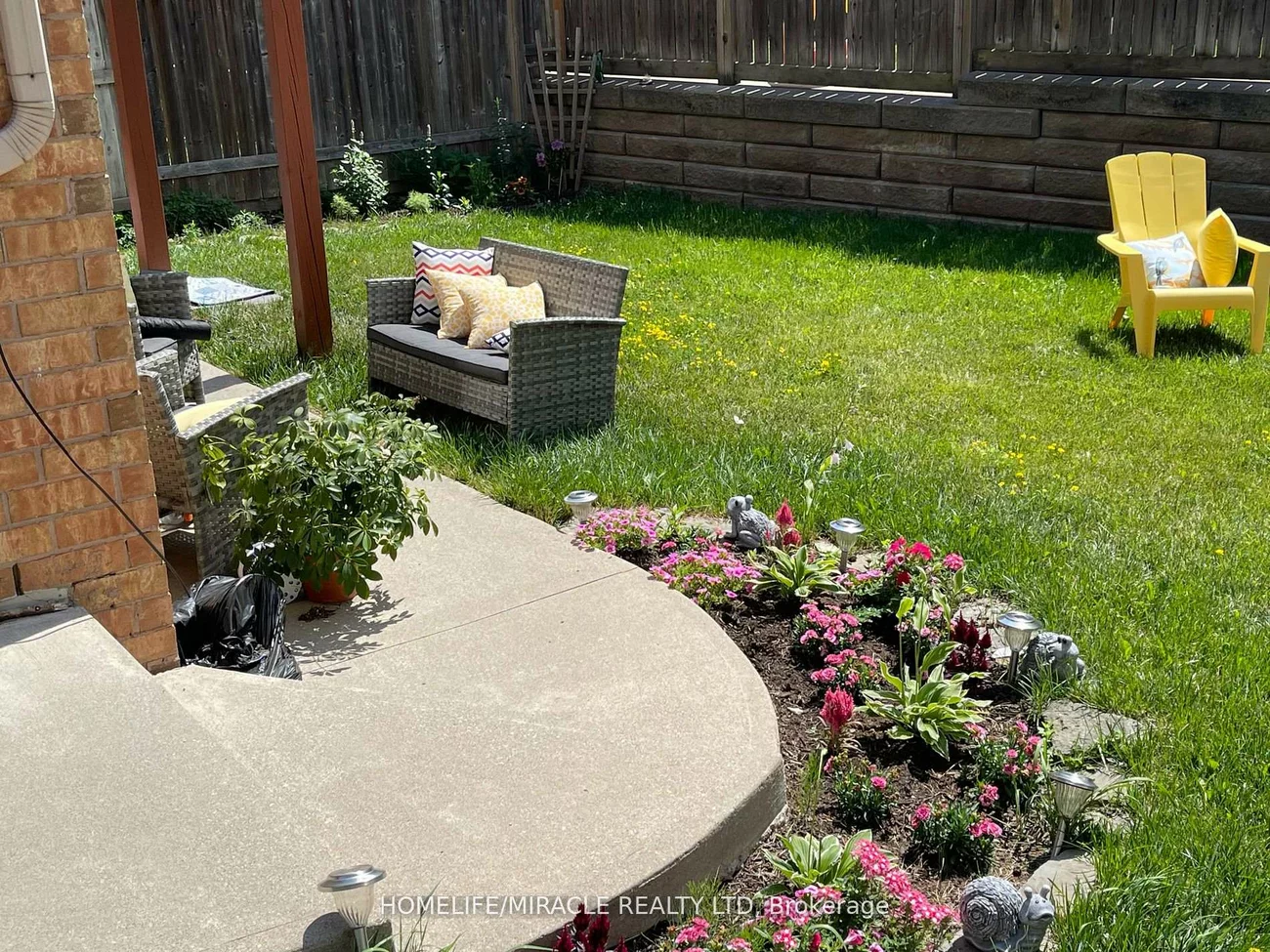2415, Bankside, Central Erin Mills, Mississauga