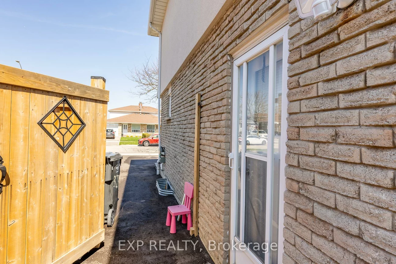 3270, Klaiman, Applewood, Mississauga