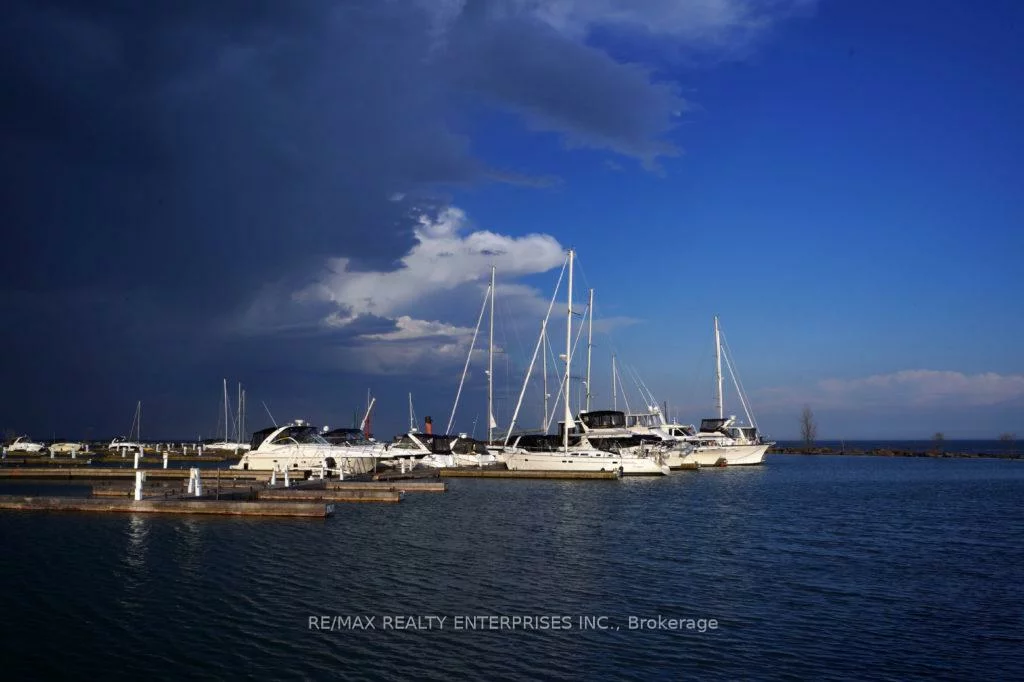 297, Lakeshore, Port Credit, Mississauga