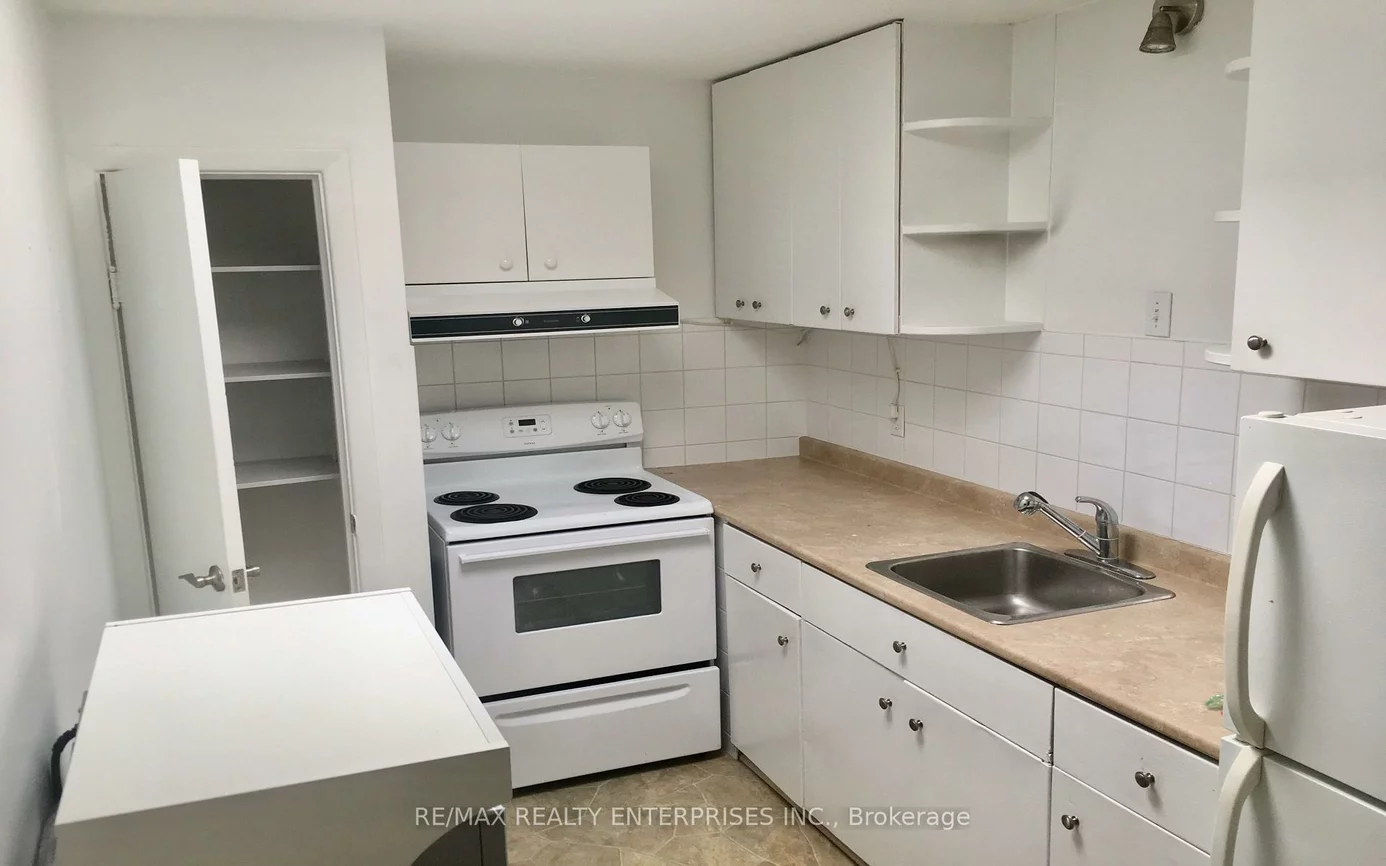 297, Lakeshore, Port Credit, Mississauga