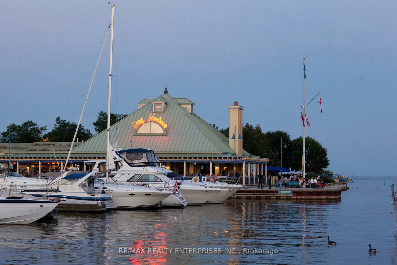 297, Lakeshore, Port Credit, Mississauga
