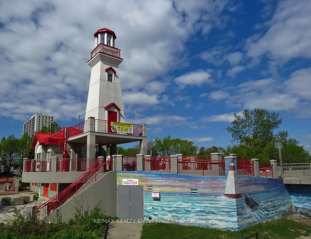 297, Lakeshore, Port Credit, Mississauga