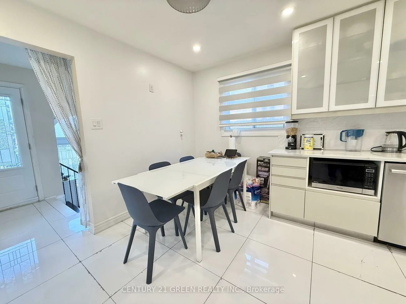 963, Lovingston, Rathwood, Mississauga