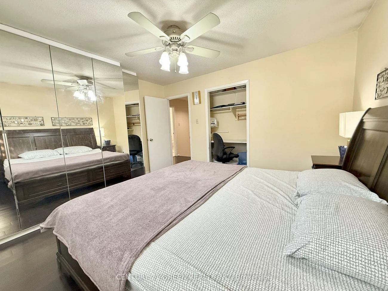 963, Lovingston, Rathwood, Mississauga