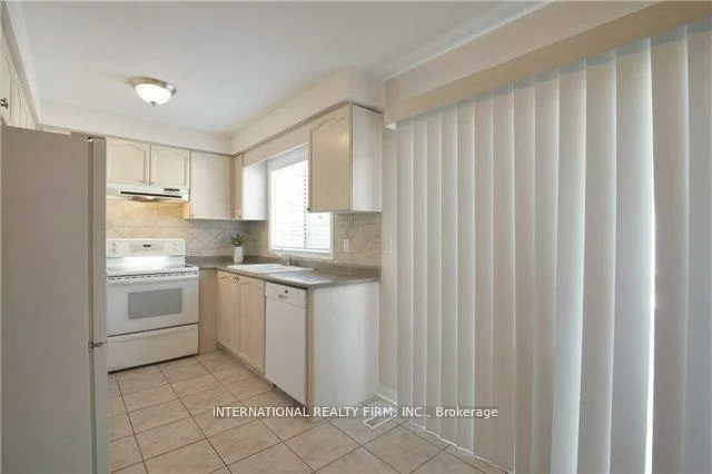 3259, High Springs, Cooksville, Mississauga