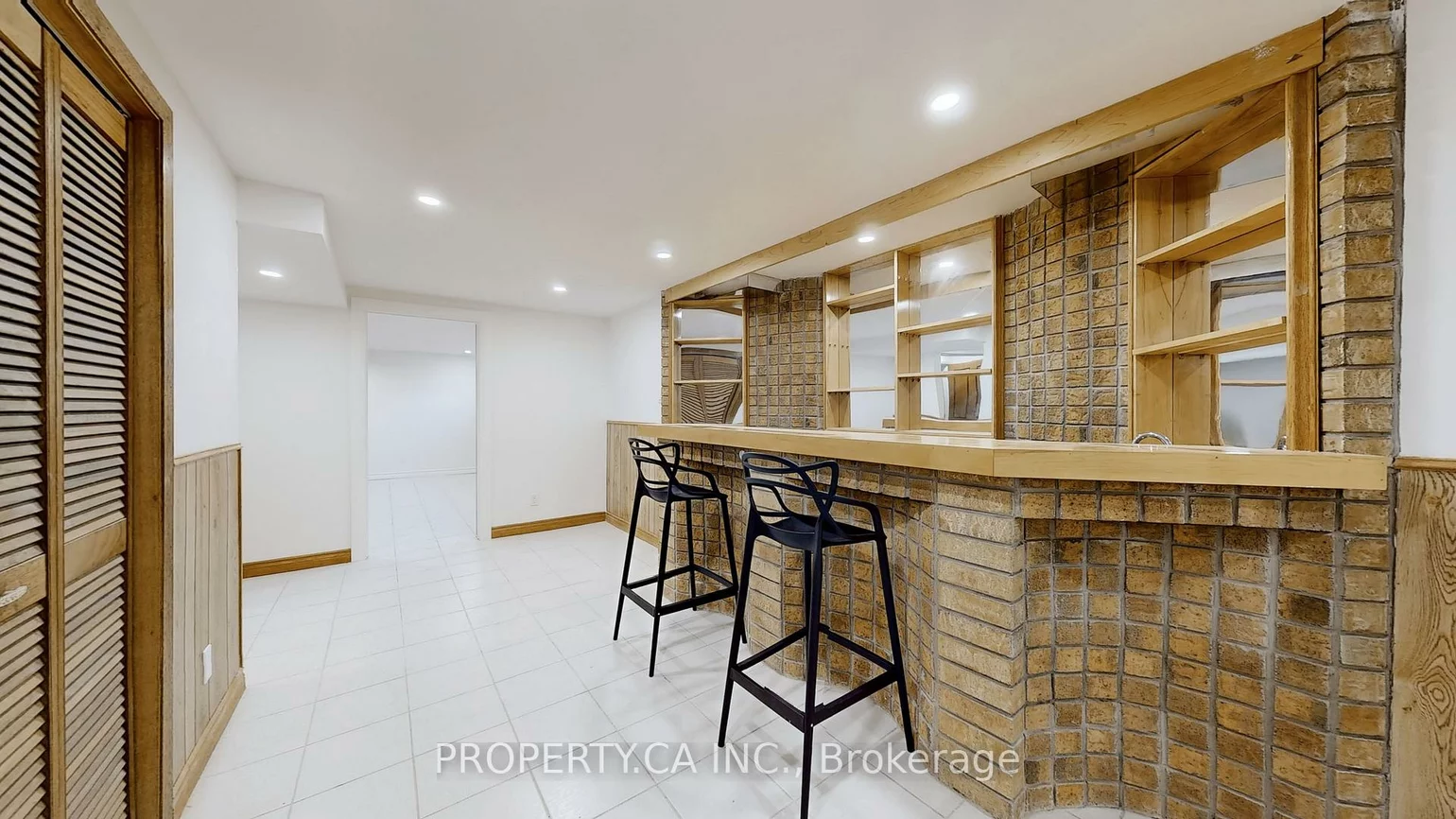 1469, Brentano, Lakeview, Mississauga