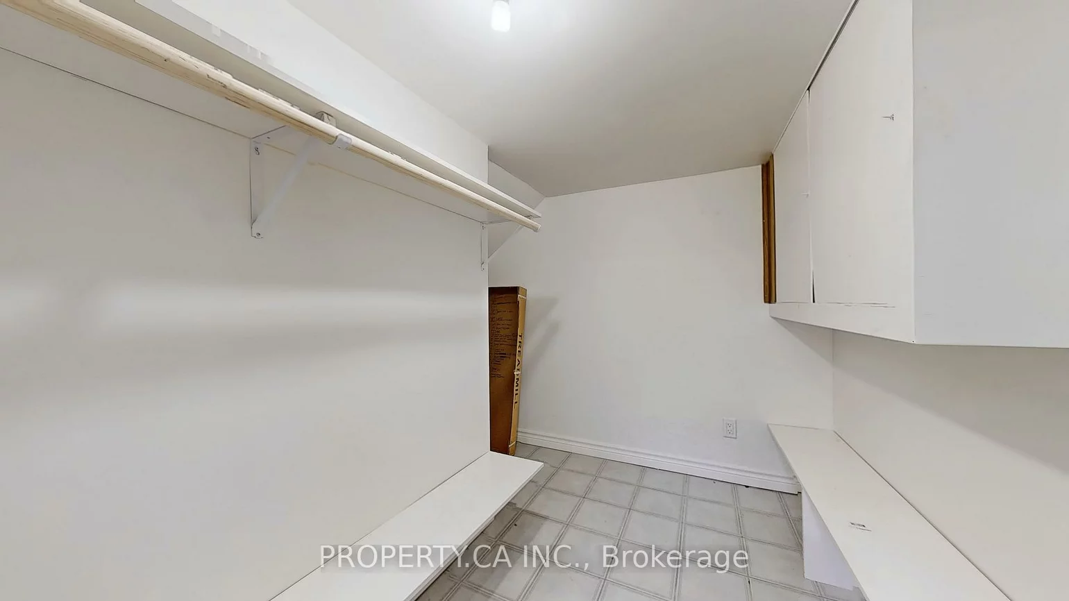 1469, Brentano, Lakeview, Mississauga