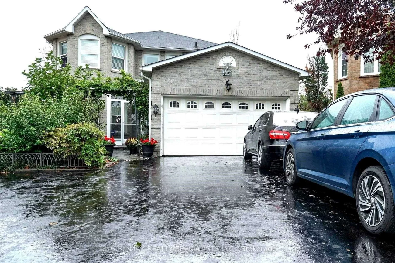 1599, Kingsbank, East Credit, Mississauga