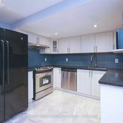 1599, Kingsbank, East Credit, Mississauga