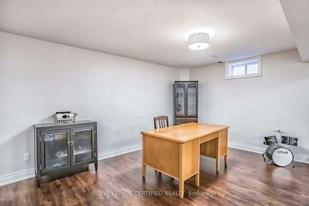 316, Barondale, Hurontario, Mississauga